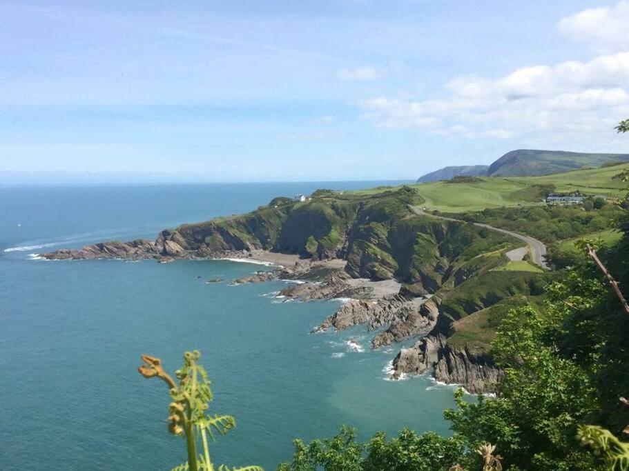 Cosy Private Cottage Near Beach Ilfracombe Exterior photo