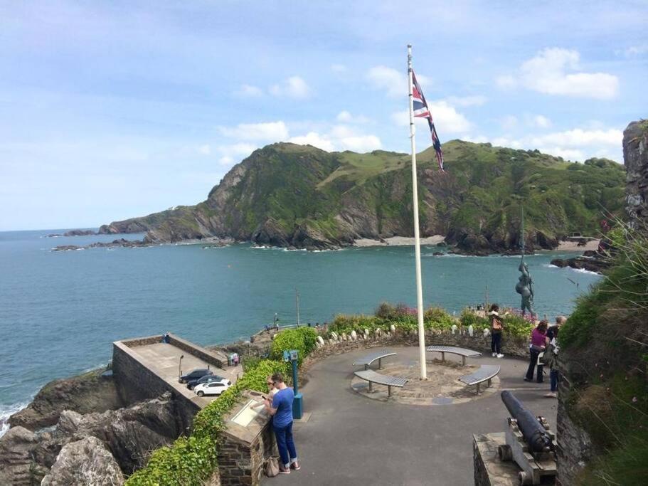 Cosy Private Cottage Near Beach Ilfracombe Exterior photo